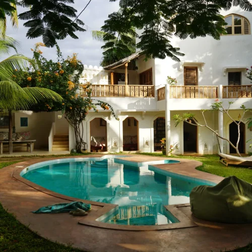 8-Day Lamu Couples Christmas Holiday