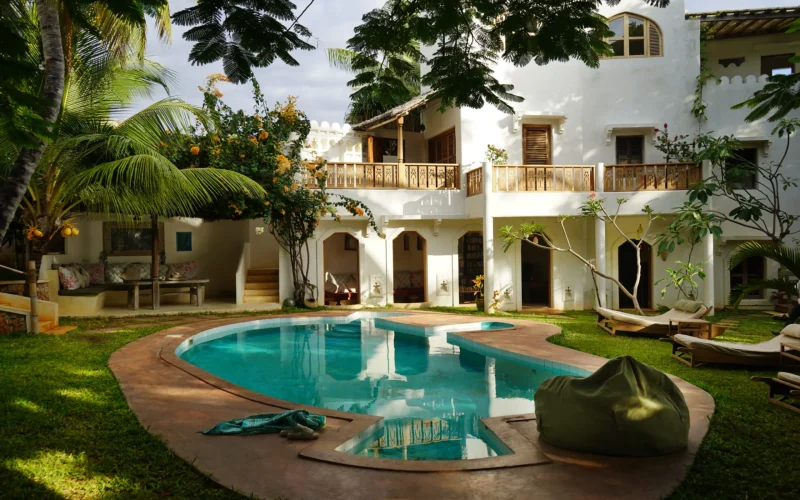 8-Day Lamu Couples Christmas Holiday